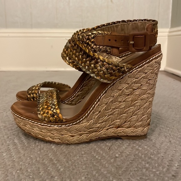 Stuart Weitzman Raffia Platform Sandals - Picture 3 of 5